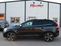 Svart Begagnad 2014 Volvo XC60 R-Design SUV | 169 900 kr (Marknadspris)