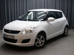 Vit Begagnad 2012 Suzuki Swift Halvkombi | 54 900 kr (Marknadspris)