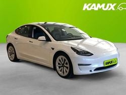 Vit Begagnad 2021 Tesla Model 3 Long Range AWD Sedan | 299 700 kr (Lite dyr)