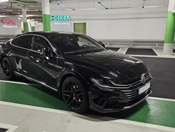 Svart Begagnad 2019 VW Arteon GT Halvkombi | 256 000 kr (Bra pris)