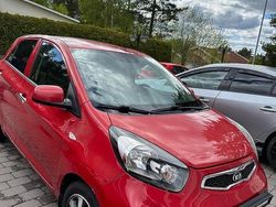 Röd Begagnad 2014 Kia Picanto Sport Halvkombi | 39 900 kr (Bra pris)