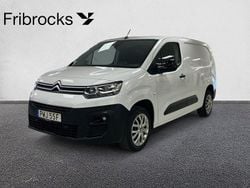 Vit Begagnad 2023 Citroën Berlingo Minibuss | 299 875 kr (Dyr)