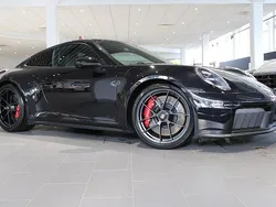 Svart Begagnad 2025 Porsche 911 Carrera GTS | 2 125 000 kr