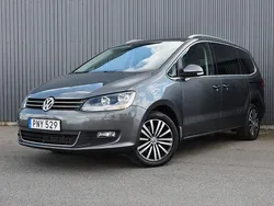 Grå Begagnad 2012 VW Sharan Minibuss | 145 900 kr (Marknadspris)