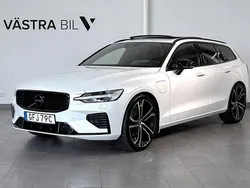 Vit Begagnad 2020 Volvo V60 R-Design Kombi | 389 900 kr (Marknadspris)