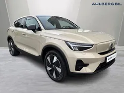 Ljusbrun Begagnad 2024 Volvo EC40 Core SUV | 449 500 kr (Superpris)