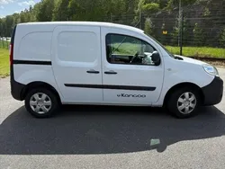 Vit Begagnad 2019 Renault Kangoo Minibuss | 79 500 kr (Bra pris)