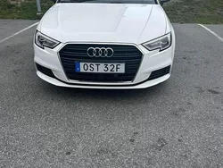Vit Begagnad 2019 Audi A3 Sportback Proline Halvkombi | 250 000 kr (Dyr)