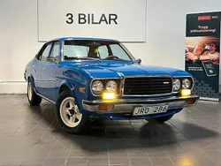 Blå Begagnad 1977 Mazda 929 Sedan | 119 900 kr