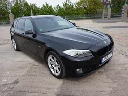 Svart Begagnad 2013 BMW 520 Shadowline Kombi | 125 000 kr (Marknadspris)