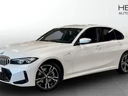 Vit (white) Begagnad 2025 BMW 330e M Sport Sedan | 538 700 kr (Lite dyr)