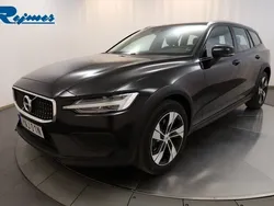 Svart Begagnad 2022 Volvo V60 CC Kombi | 299 800 kr (Bra pris)