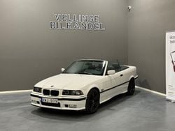 Vit Begagnad 1994 BMW 320 Cabriolet Cab | 89 900 kr