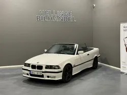 Vit Begagnad 1994 BMW 320 Cabriolet Cab | 99 900 kr