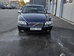 Blå Begagnad 2001 Volvo S80 Sedan | 12 000 kr (Superpris)