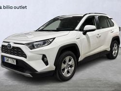 Vit Begagnad 2020 Toyota RAV4 Hybrid Active SUV | 230 000 kr (Bra pris)