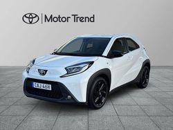 Vit Begagnad 2022 Toyota Aygo X Comfort SUV | 159 000 kr (Marknadspris)