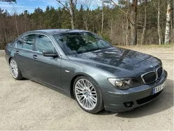 Grå Begagnad 2006 BMW 750 Sedan | 55 000 kr