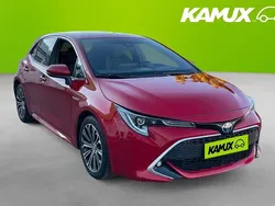 Röd Begagnad 2019 Toyota Corolla Halvkombi | 228 800 kr (Dyr)