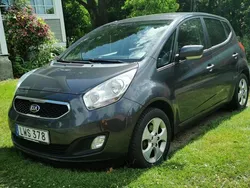 Grå Begagnad 2014 Kia Venga Comfort Halvkombi | 72 000 kr (Marknadspris)