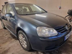 Blå Begagnad 2008 VW Golf VI Trendline Halvkombi | 29 900 kr (Marknadspris)