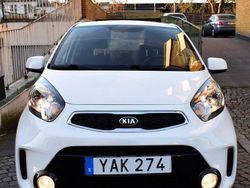 Vit Begagnad 2016 Kia Picanto Halvkombi | 78 000 kr (Lite dyr)