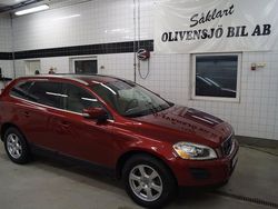 Röd Begagnad 2013 Volvo XC60 Summum SUV | 114 000 kr (Marknadspris)