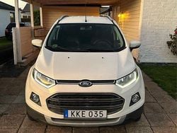 Vit Begagnad 2016 Ford Ecosport SUV | 79 999 kr (Lite dyr)