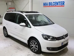 Vit Begagnad 2013 VW Touran Minibuss | 129 800 kr (Dyr)