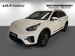 Vit Begagnad 2021 Kia e-Niro Advance SUV | 299 900 kr (Dyr)