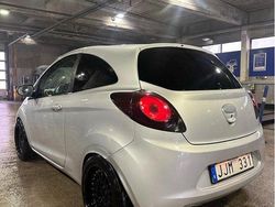 Grå Begagnad 2012 Ford Ka Titanium Halvkombi | 17 900 kr (Marknadspris)