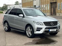 Silver Begagnad 2013 Mercedes ML350 AMG SUV | 195 000 kr (Marknadspris)