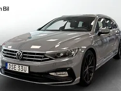 Grå Begagnad 2022 VW Passat R-line Kombi | 339 900 kr (Lite dyr)