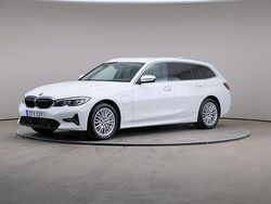 Vit Begagnad 2021 BMW 330e Sport Line Kombi | 259 000 kr (Bra pris)