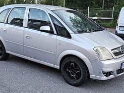 Grå Begagnad 2007 Opel Meriva Minibuss | 29 900 kr (Marknadspris)