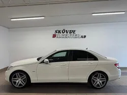 Vit Begagnad 2010 Mercedes C180 Classic Sedan | 79 500 kr (Marknadspris)