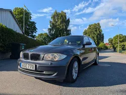 Grå Begagnad 2007 BMW 120 Halvkombi | 60 000 kr (Marknadspris)