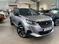 Grå Begagnad 2023 Peugeot 2008 GTi SUV | 239 900 kr (Marknadspris)