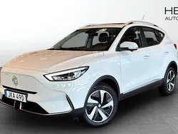 Vit (white) Begagnad 2021 MG ZS Luxury Sedan | 244 900 kr (Bra pris)