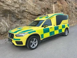 Flerfärgad (gul) Begagnad 2017 Volvo XC90 SUV | 200 000 kr
