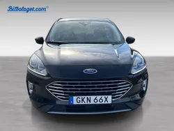 Svart Begagnad 2022 Ford Kuga Titanium SUV | 259 800 kr (Marknadspris)