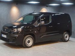 Svart Begagnad 2020 Peugeot Partner Van | 149 000 kr (Marknadspris)