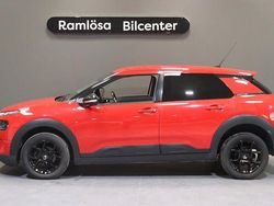 Röd Begagnad 2018 Citroën C4 Cactus PureTech Halvkombi | 104 900 kr (Bra pris)