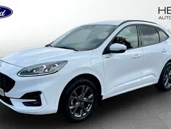Vit (white) Begagnad 2022 Ford Kuga Business Edition SUV | 289 900 kr (Marknadspris)