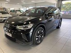 Svart (grenadilla black) Begagnad 2023 VW ID.4 Pro Performance SUV | 299 900 kr (Bra pris)