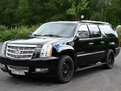 Svart Begagnad 2010 Cadillac Escalade SUV | 230 000 kr
