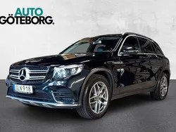 Svart Begagnad 2018 Mercedes GLC220 AMG SUV | 249 500 kr (Marknadspris)