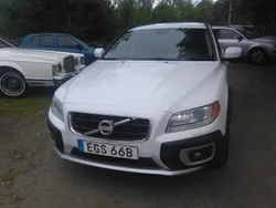 Vit Begagnad 2010 Volvo XC70 Momentum SUV | 64 000 kr (Dyr)