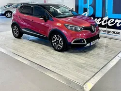Flerfärgad (metallic) Begagnad 2014 Renault Captur SUV | 89 000 kr (Marknadspris)