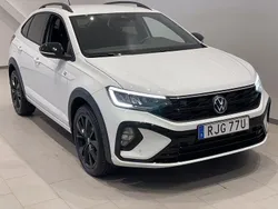 Vit (pure white) Begagnad 2024 VW Taigo R-line SUV | 279 900 kr (Marknadspris)
